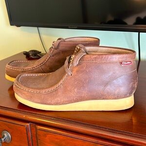 Clark’s WALLABEE BOOT BEESWAX Mens size 10 USA